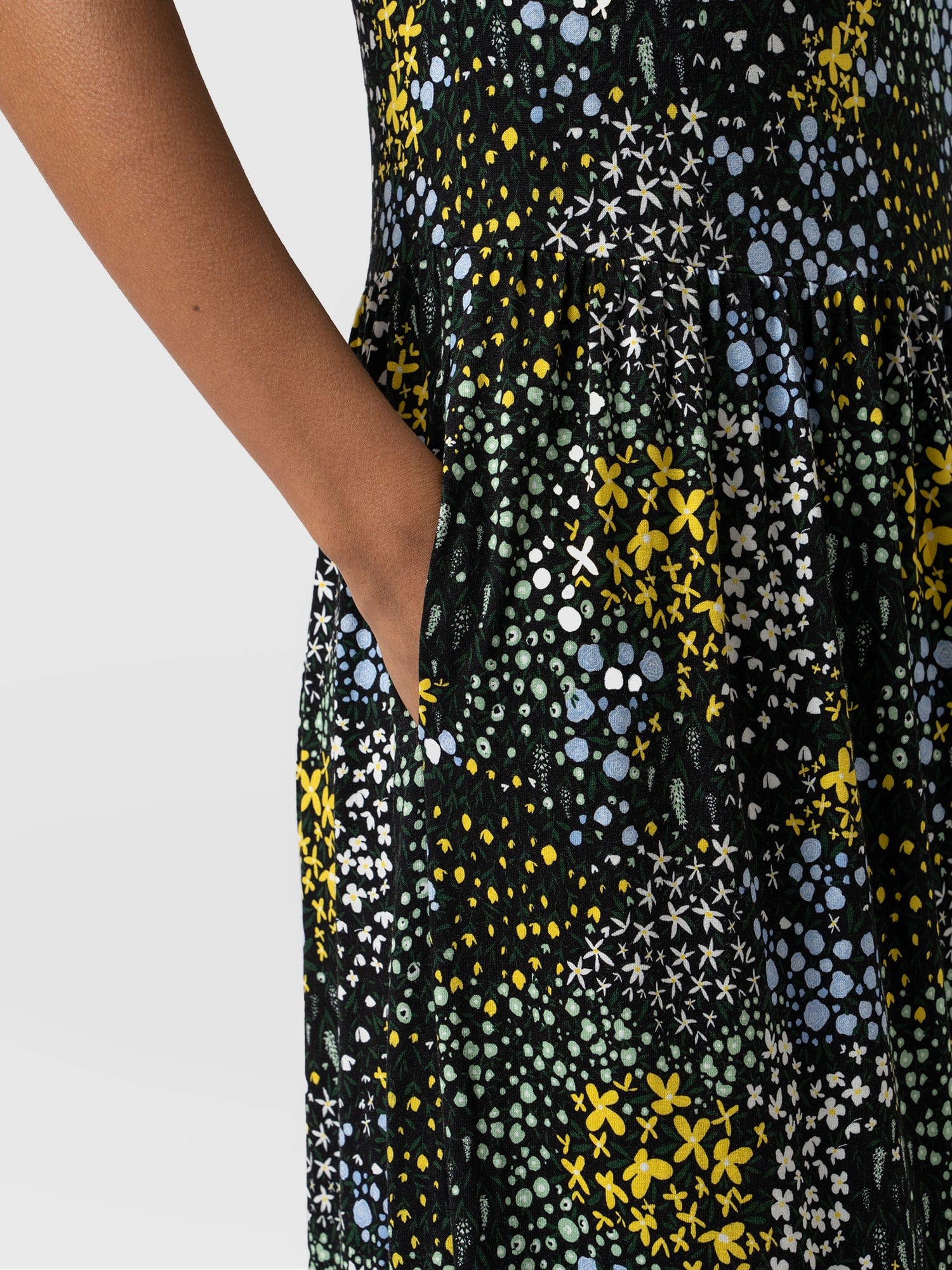 Greenwich Dress Short Sleeve Blue Ditsy Floral - Women's Dresses | Saint + Sofia® EU